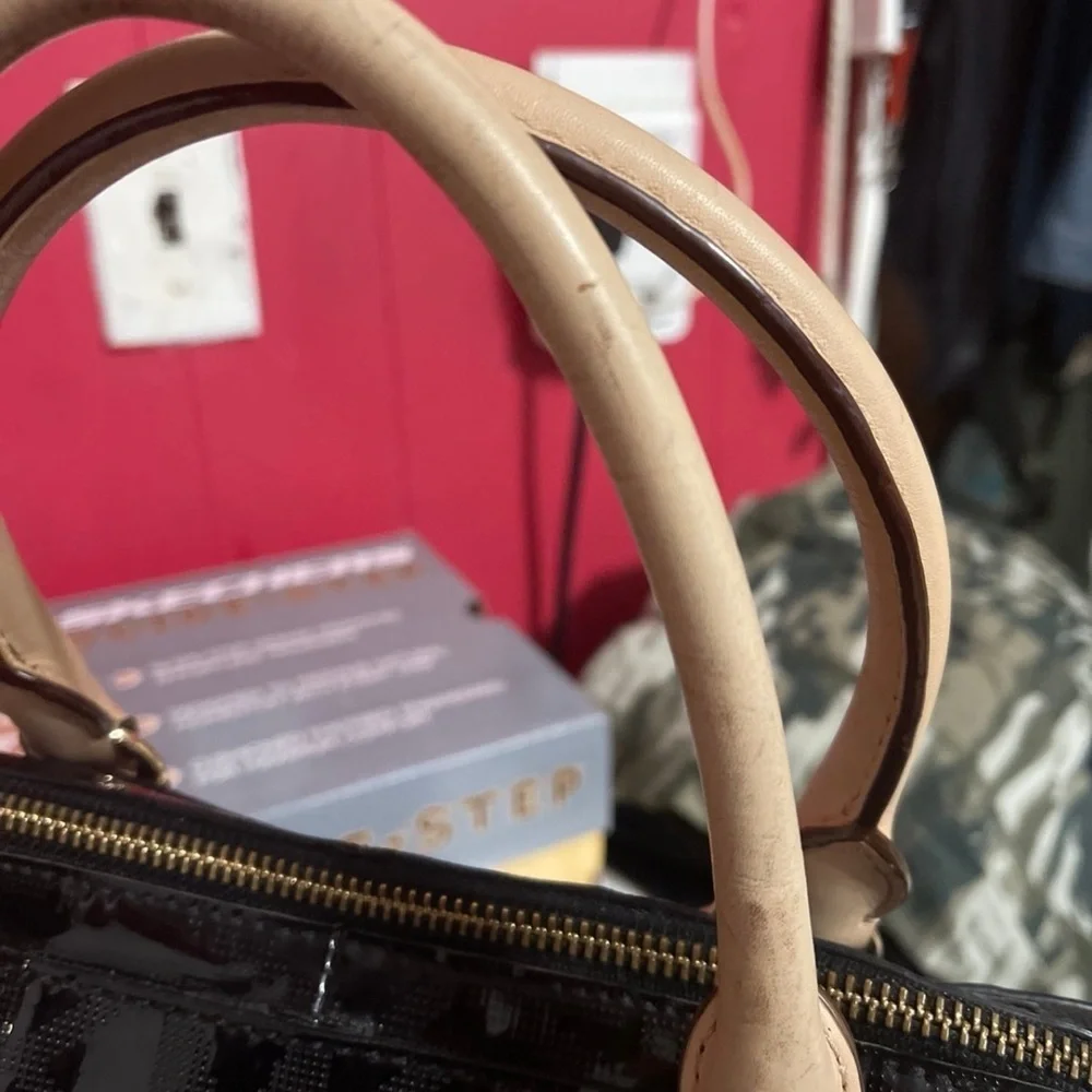Michael Kors Black and Cream‎ Women's Bag